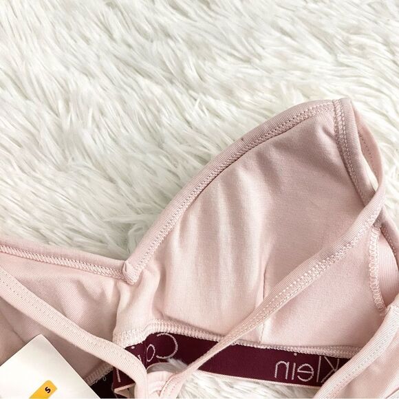 Calvin Klein Padded Bralette 🌼 - Picture 5 of 5